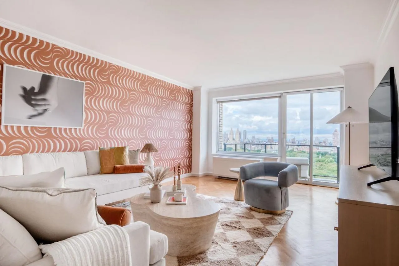 Ues 3Br W Balcony Doorman Nr Central Park Nyc-1192 contacts