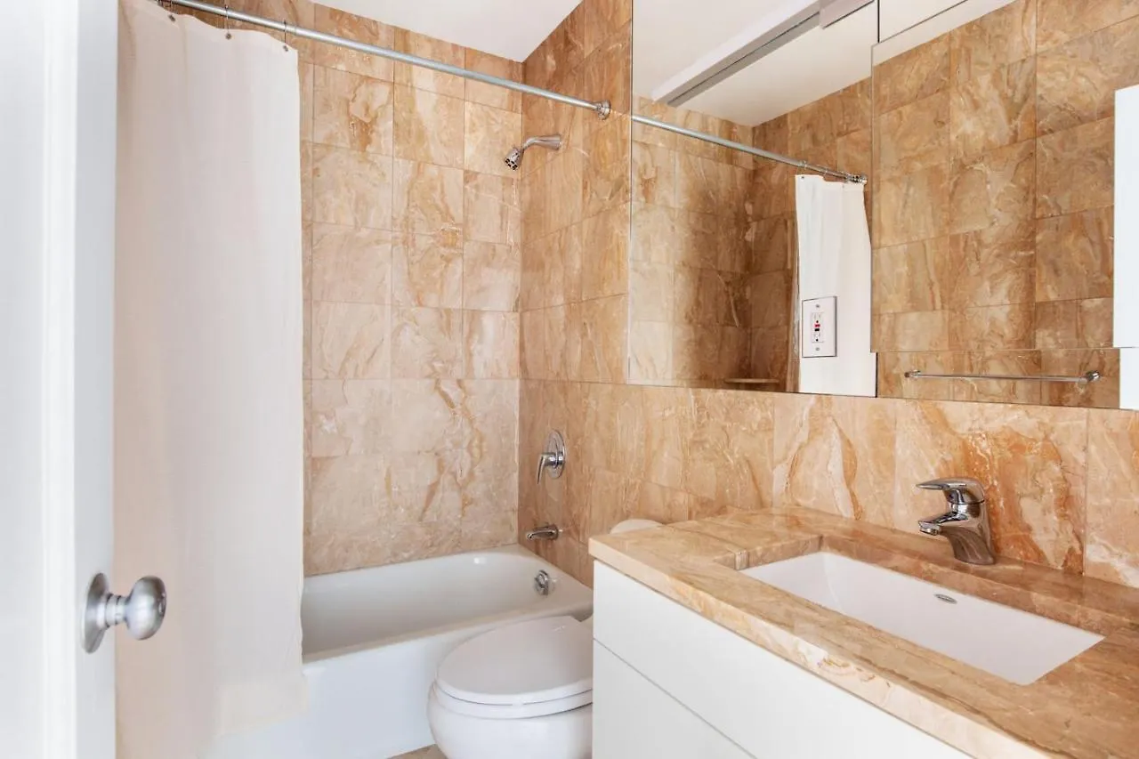 Apartment Ues 3Br W Balcony Doorman Nr Central Park Nyc-1192 New York